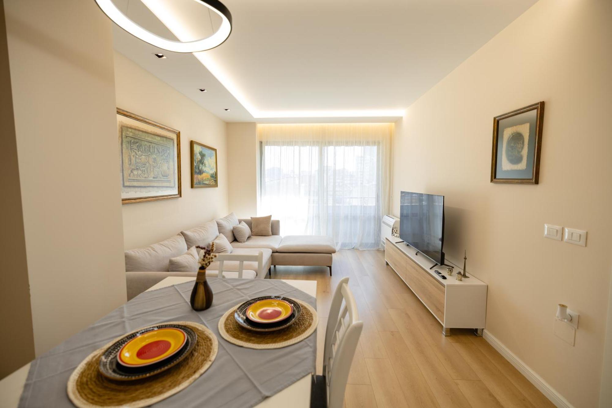Luxury Center Observatori Apartment Tiranë Luaran gambar